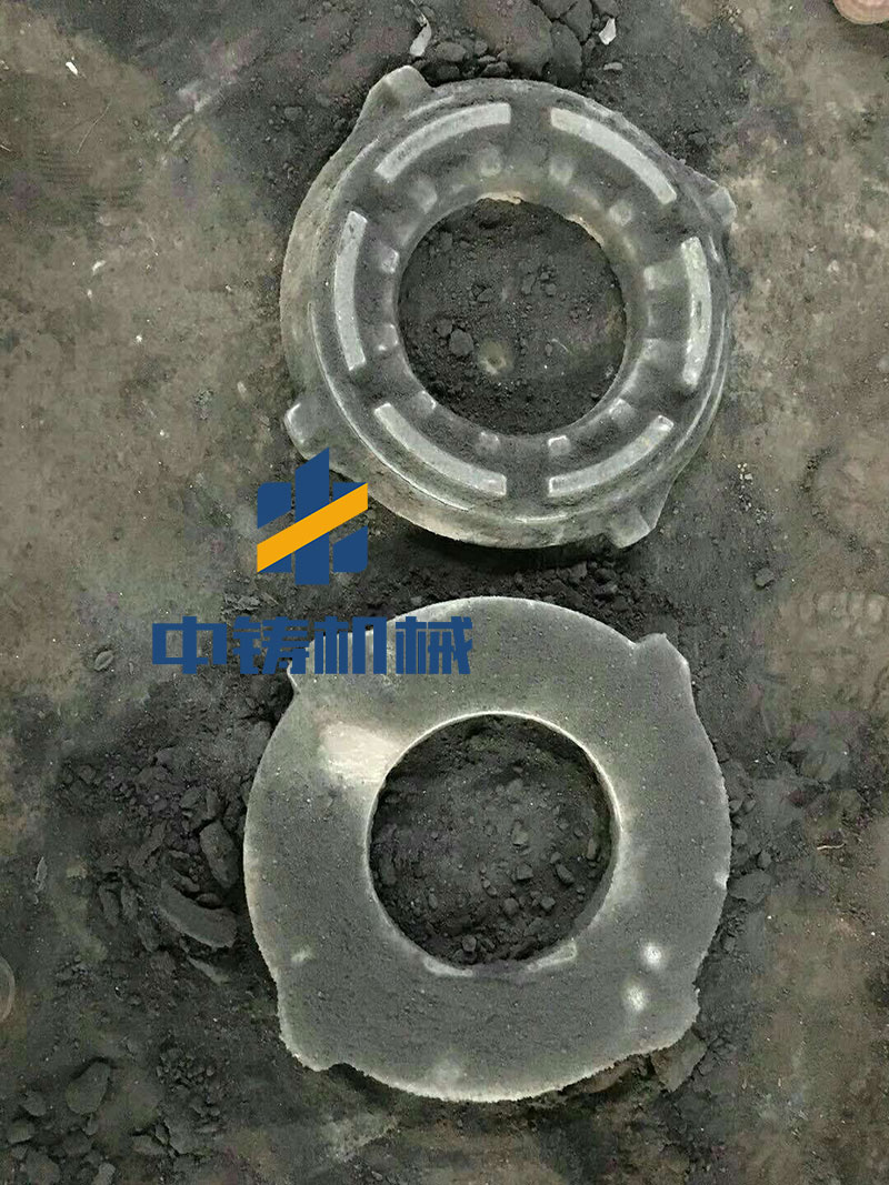 砂型澆注冷卻破碎后的效果